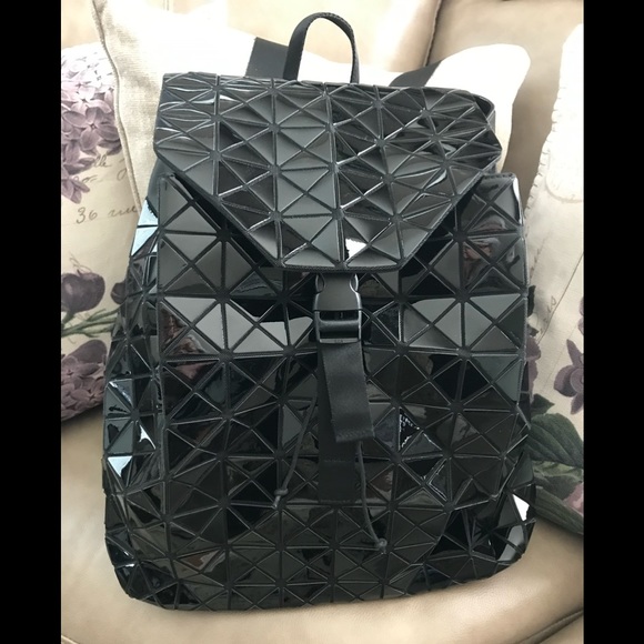 Unknown Handbags - 🔻NWOT Designer Inspired Blk Patent Geo Backpack